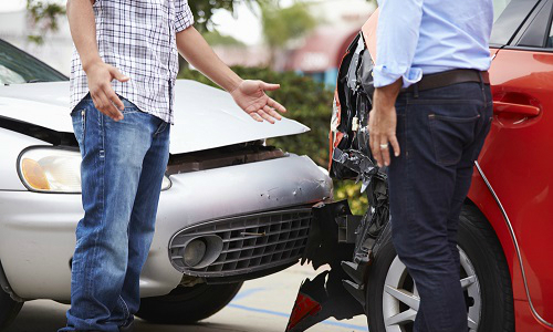 Những điểm cần lưu ý khi tham gia bảo hiểm thân vỏ ô tô