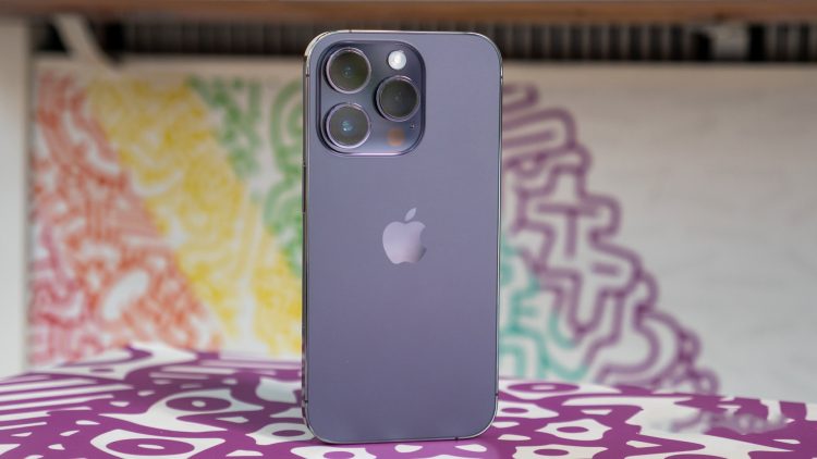 Camera iPhone 14 Pro Max vẫn đáp ứng tốt trong năm 2025