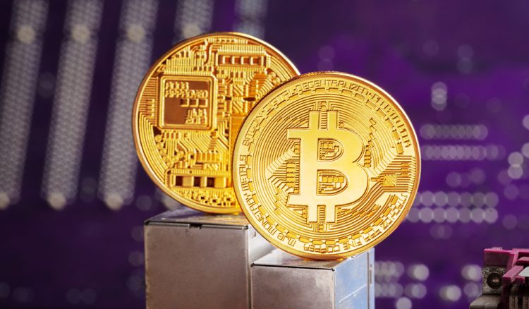 Dự Đoán Giá Vàng Và Giá Bitcoin 2025: Cơ Hội Hay Thách Thức?